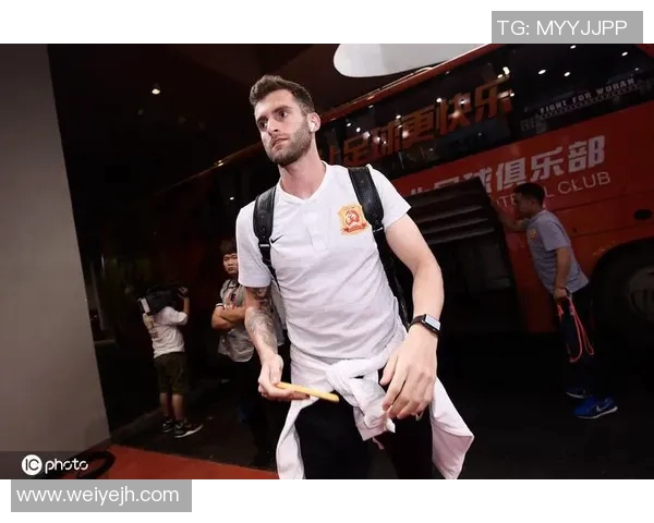 克罗托与维罗纳激战正酣谁能在意甲赛场中笑到最后